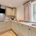 Holiday home 2 Bed In Carlisle Oc-96302 *