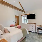 Holiday home 2 Bed In Carlisle Oc-96302 Scaleby