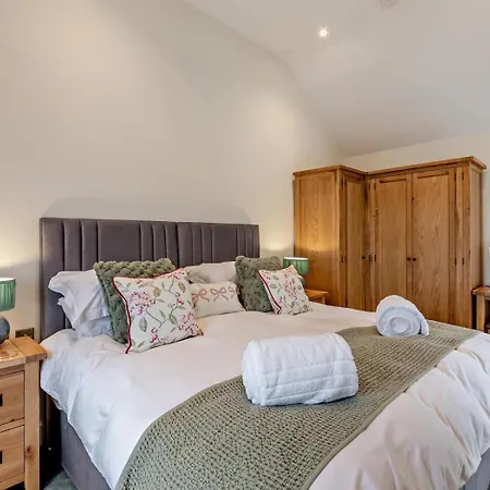 2 Bed In Carlisle Oc-96302 Scaleby