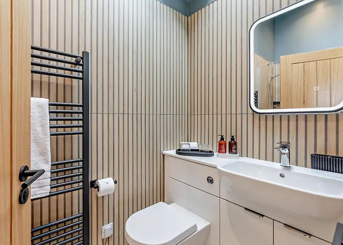 2 Bed In Carlisle Oc-96302 Holiday home *