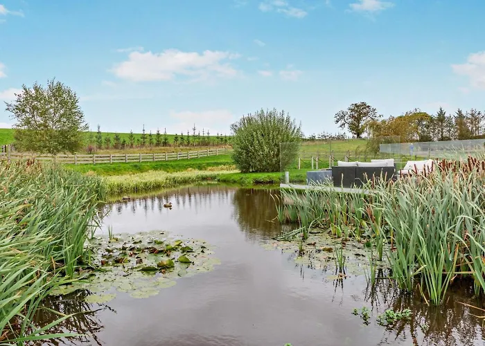 2 Bed In Carlisle Oc-96302 *